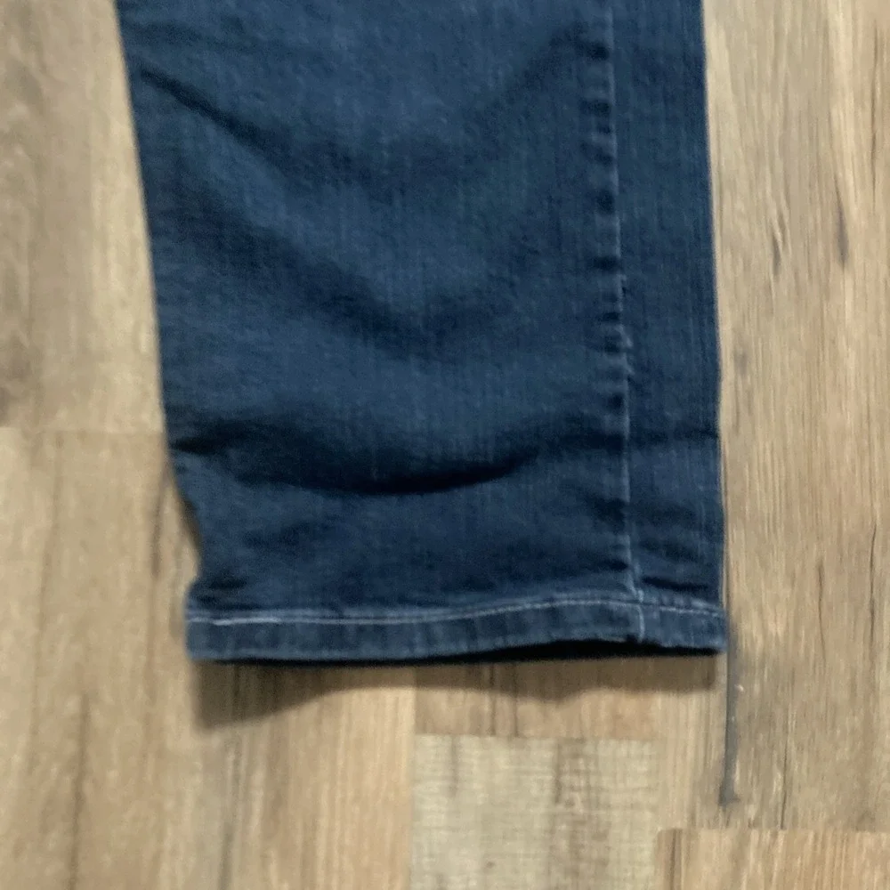 Levis 505 Men's Jeans Mens Size  38x30 Dark Wash Blue Denim Stretch
